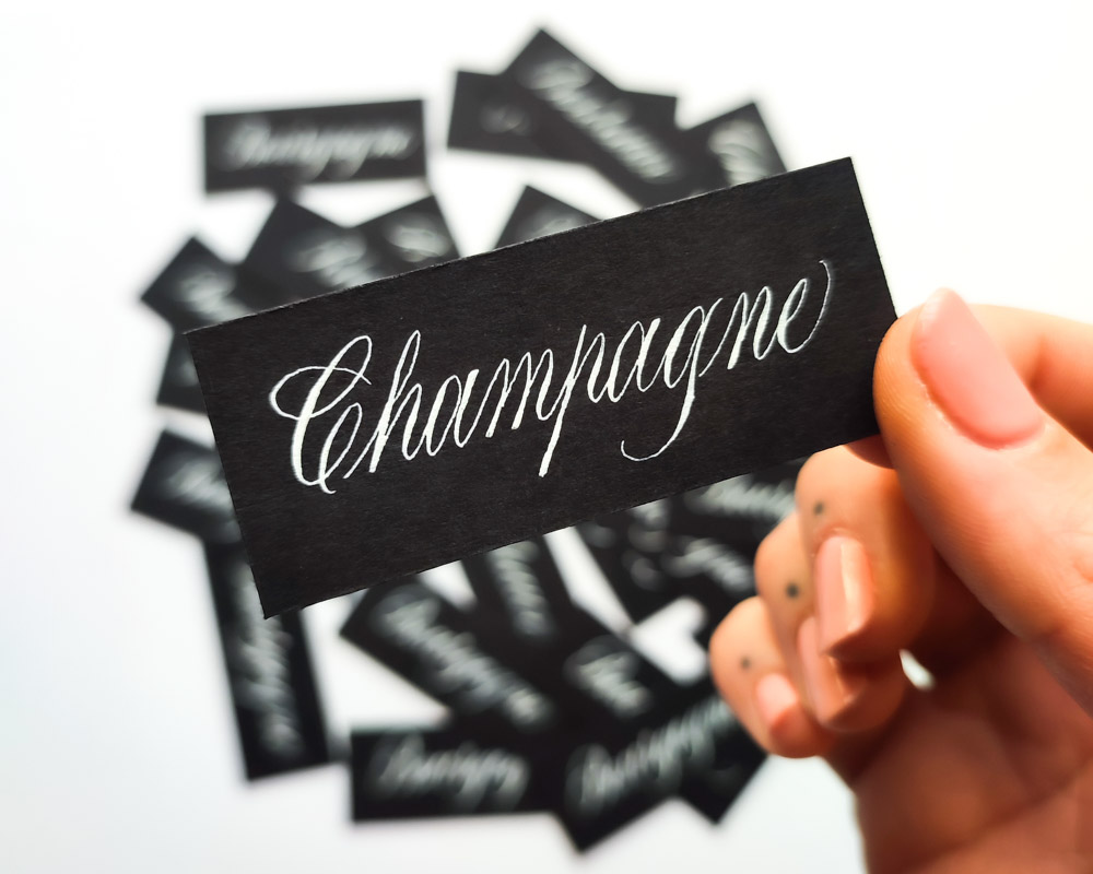 calligraphie vin mariage noir et blanc antibes